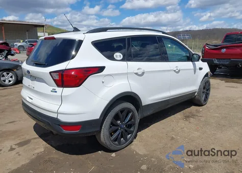 2019 Ford Escape Se from USA, damaged, VIN 1FMCU9GD9KUA95020